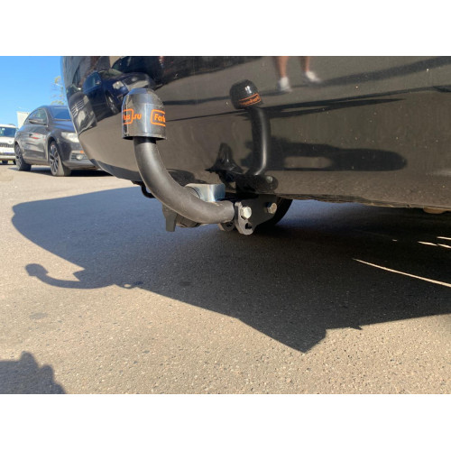 Фаркоп Трейлер для Toyota Camry 2006-2011 Арт. 7880