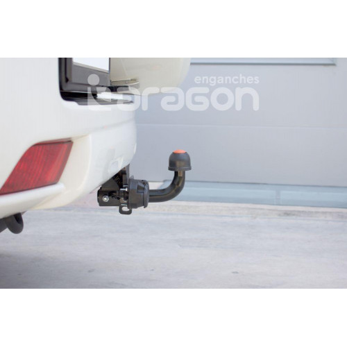Фаркоп ARAGON на TOYOTA Land Cruiser 150 2009–  Арт. E6400EA 