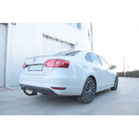 Фаркоп ARAGON на VOLKSWAGEN Jetta 2010–2015  Арт. E0402CV 